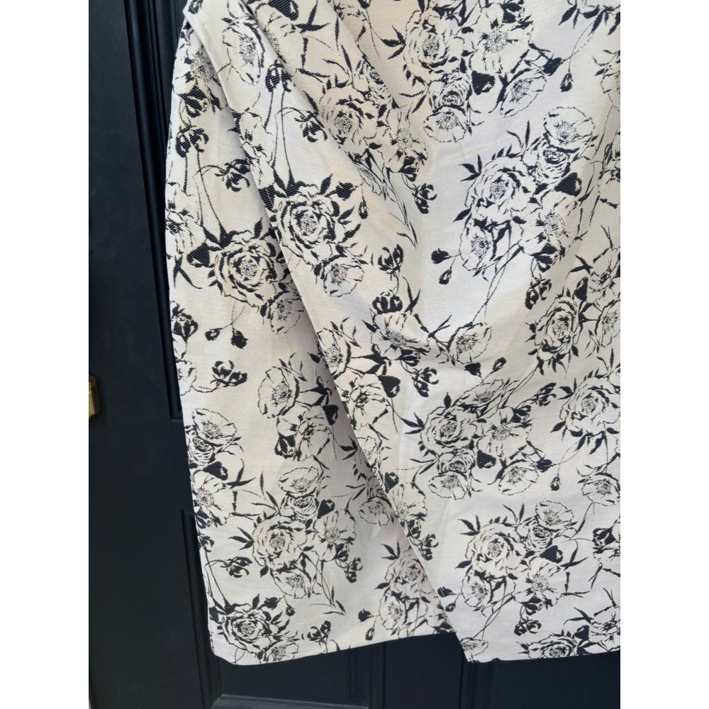 Donna Karan New York Floral Metallic Jacquard Ruched Sheath Dress Cream Black 6 - Picture 2 of 9